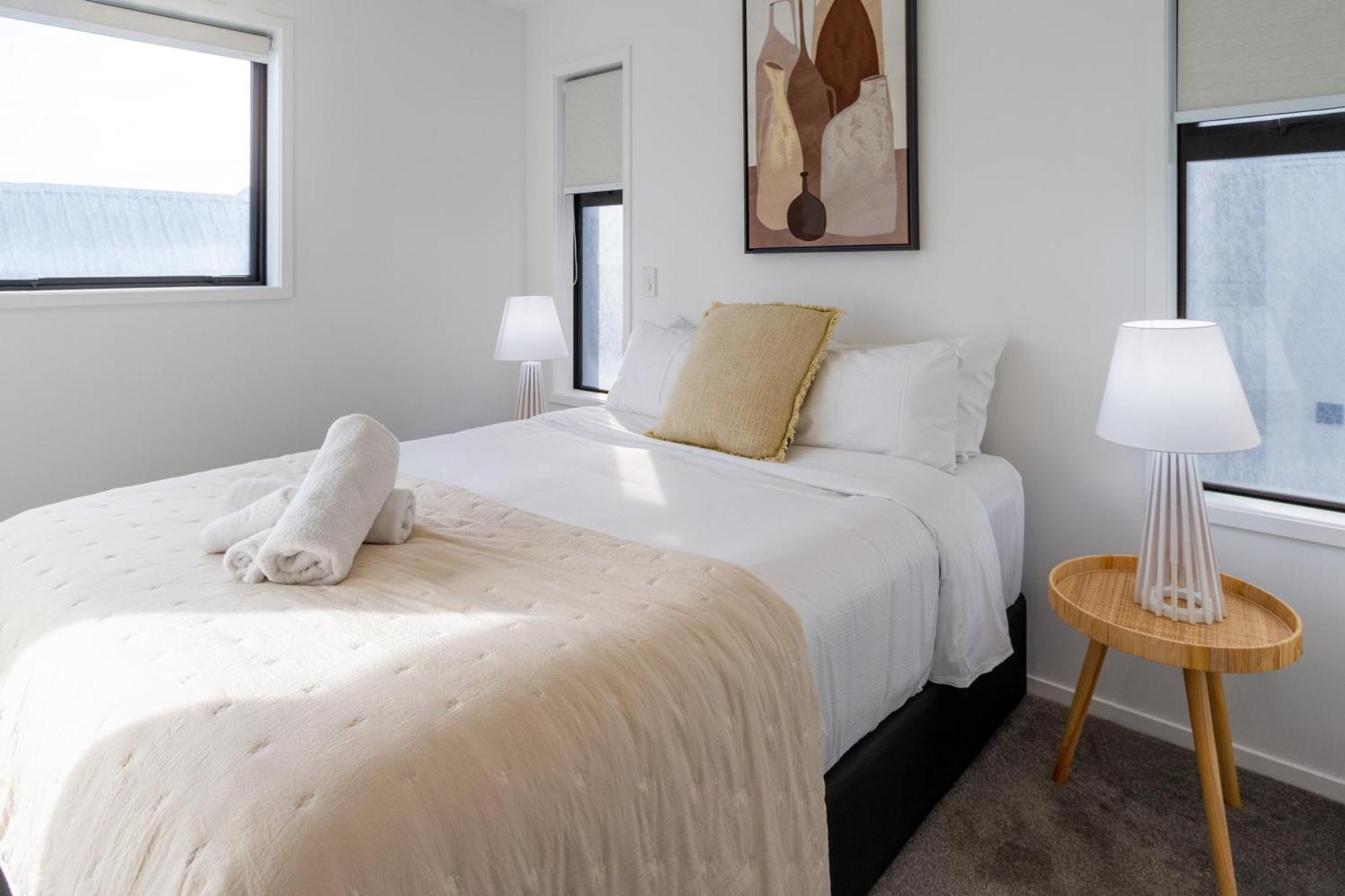 Serenity By The Sea: Coastal Escape1 Bed 1 Bath Крайстчърч Екстериор снимка